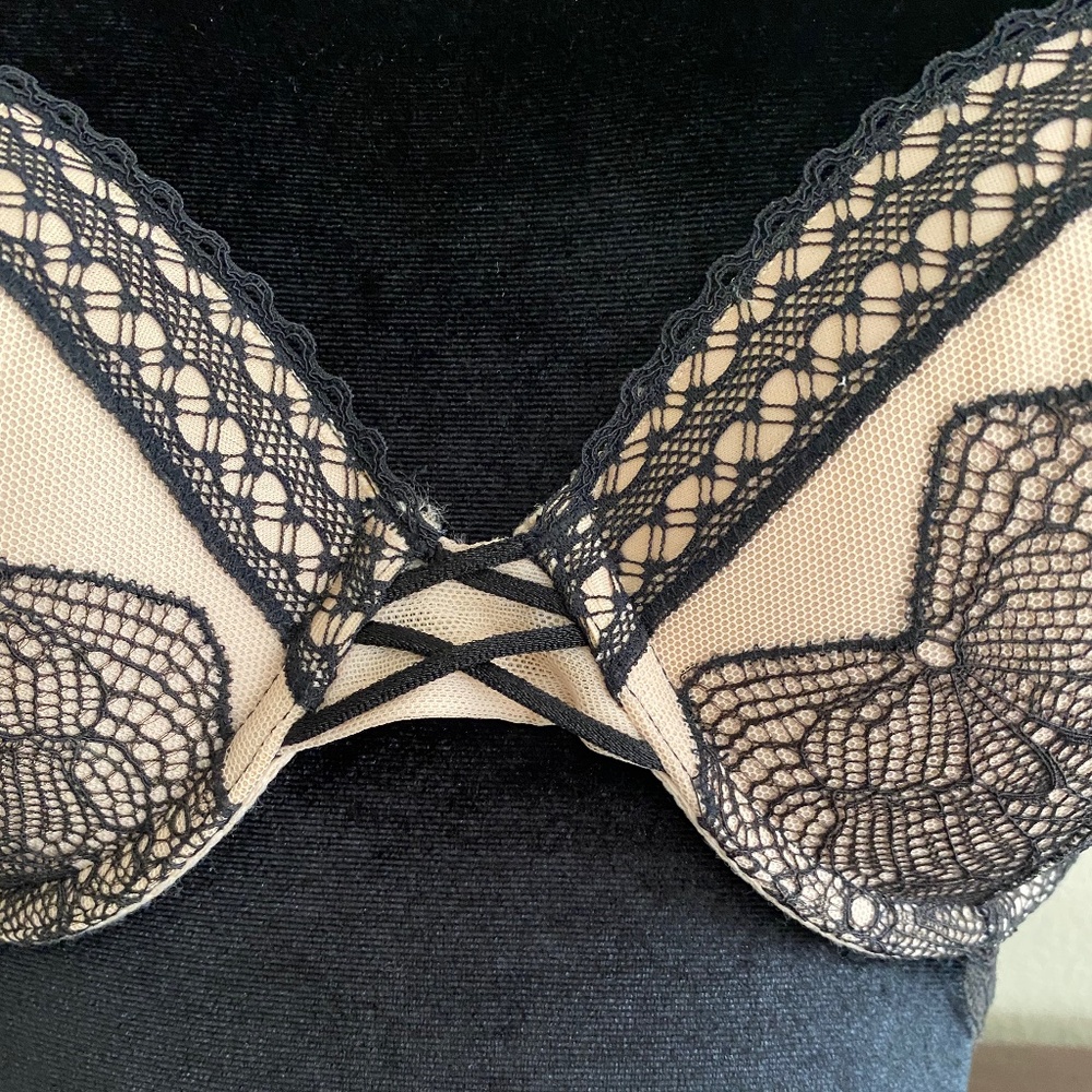 Victoria Secrets Bra